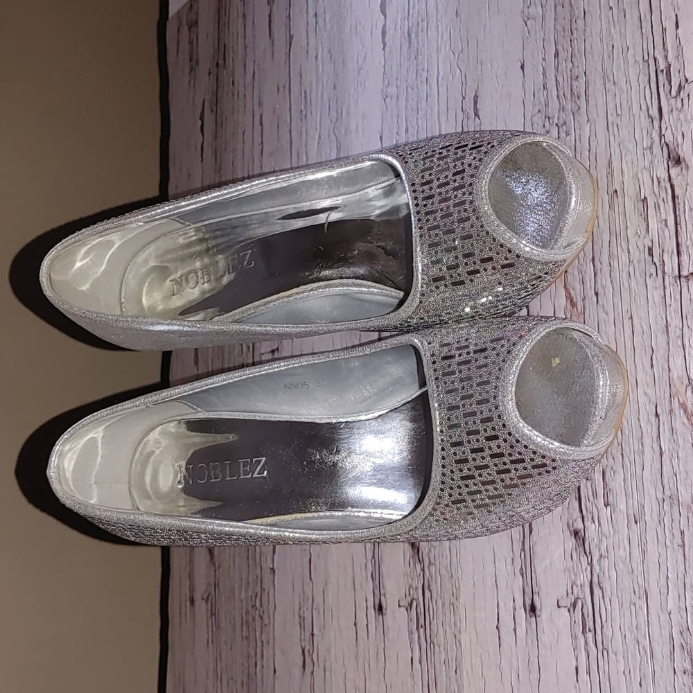 Nobleez silver pattern wedding high heel needle shoes size 8 - Picture 3 of 16